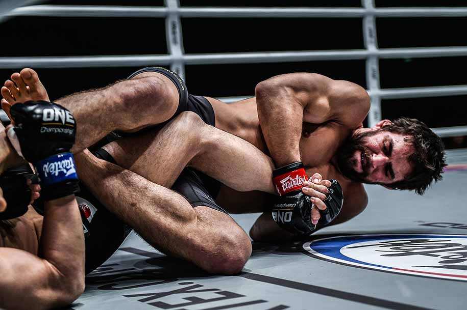 Martin Nguyễn tiết lộ mục tiêu dọn sạch ONE Featherweight